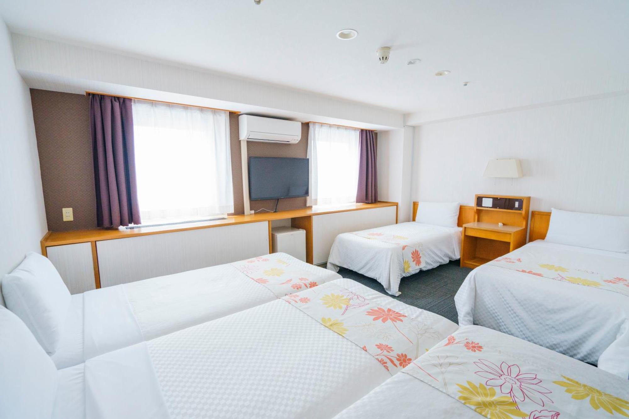 Hotel Ocean Naha Szoba fotó